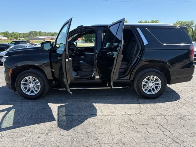Used 2025 Chevrolet Tahoe LT AWD/4WD image 15