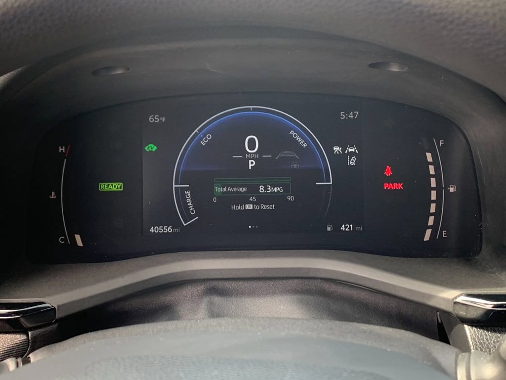 Used 2025 Toyota Camry LE FWD image 29