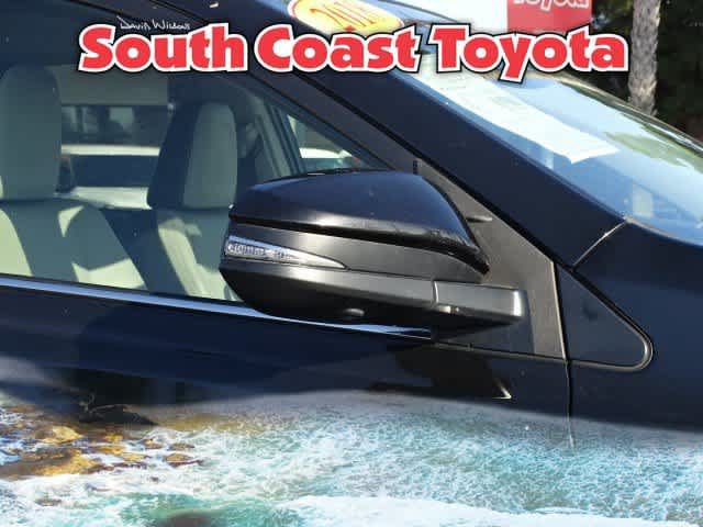 Used 2018 Toyota RAV4 Limited w/ Advanced Technology Package AWD/4WD image 7