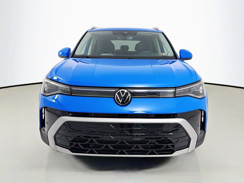 Certified 2025 Volkswagen Taos SEL AWD/4WD video 2