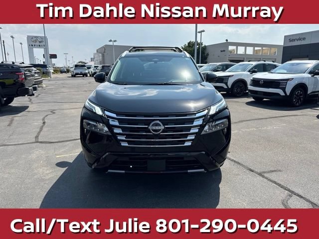 Used 2025 Nissan Rogue Platinum w/ Platinum Premium Package AWD/4WD image 3