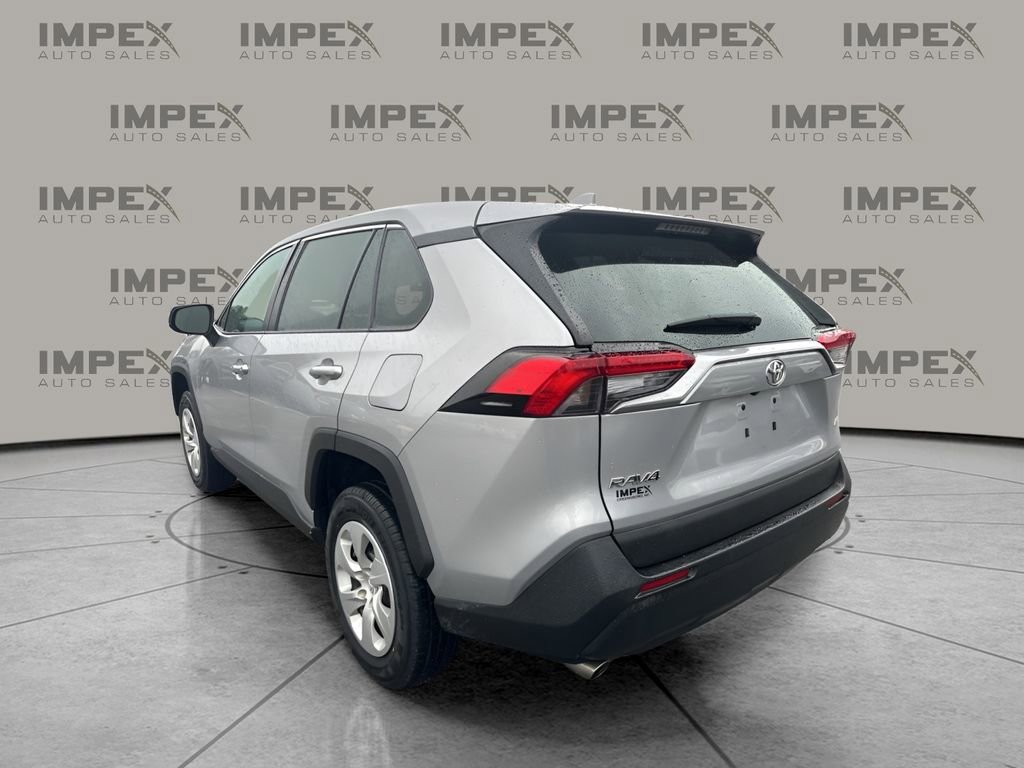 Used 2023 Toyota RAV4 LE image 3