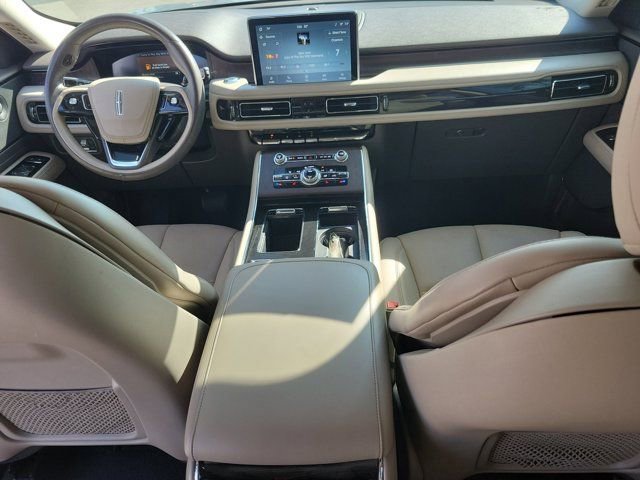 Used 2021 Lincoln Aviator Reserve image 19