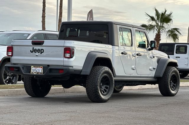Certified 2022 Jeep Gladiator Sport image 3