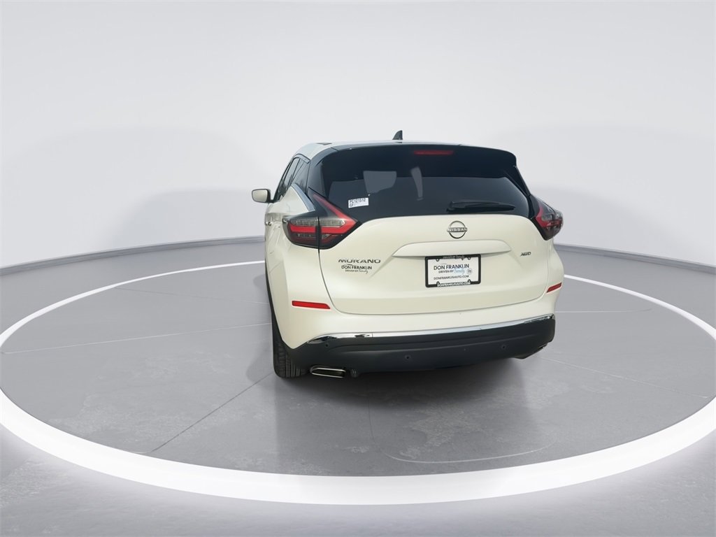 Used 2023 Nissan Murano S image 7
