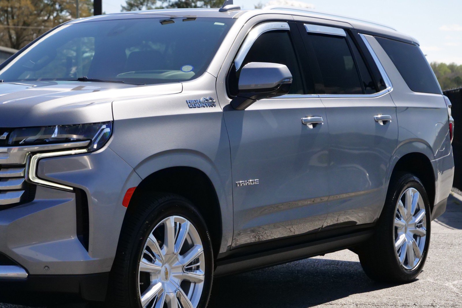 Used 2022 Chevrolet Tahoe High Country AWD/4WD image 49