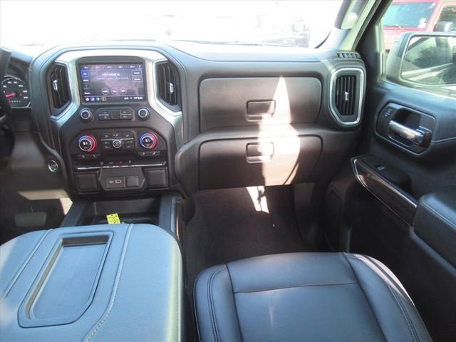 Used 2022 Chevrolet Silverado 1500 LT Trail Boss image 16