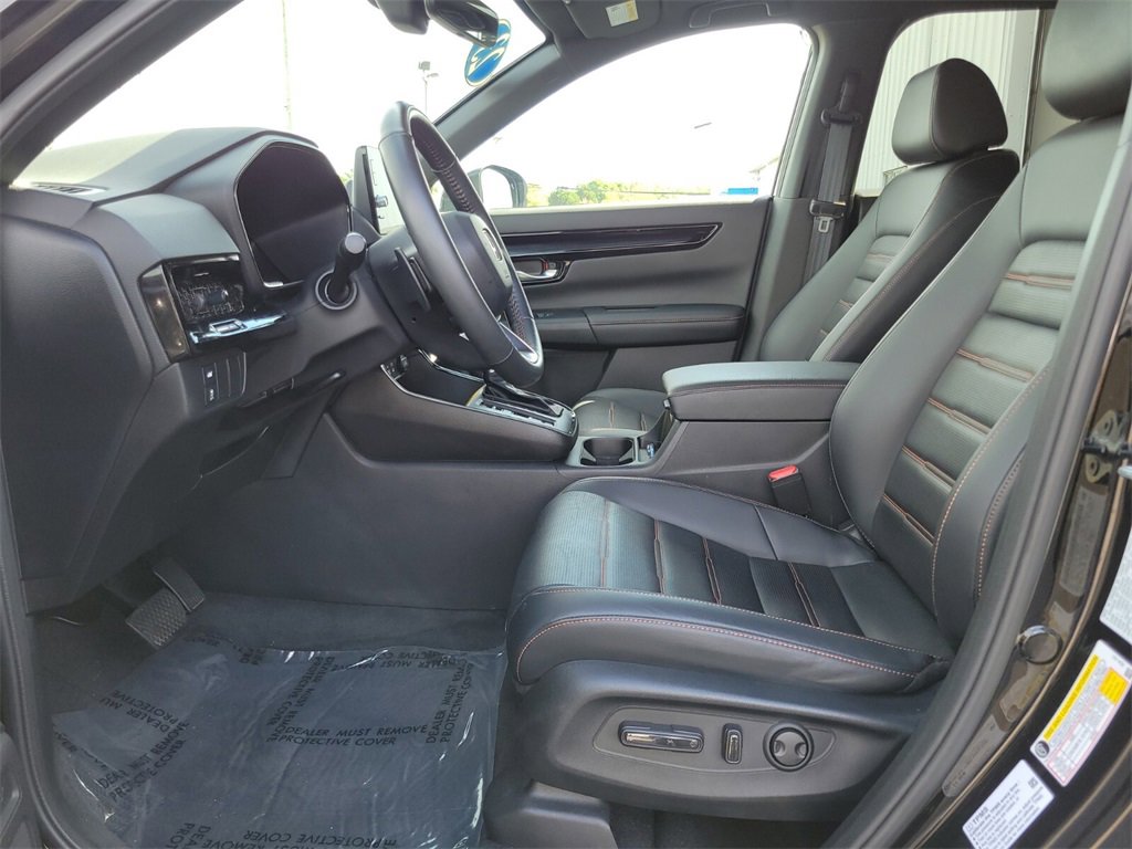 Used 2023 Honda CR-V Sport Touring image 17