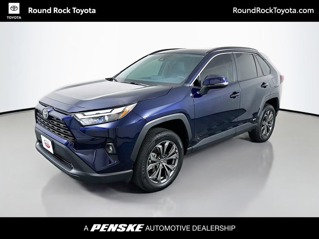 Certified 2025 Toyota RAV4 XLE Premium AWD/4WD image 1