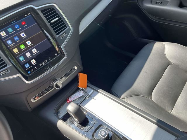 Used 2025 Volvo XC90 B5 Core image 31