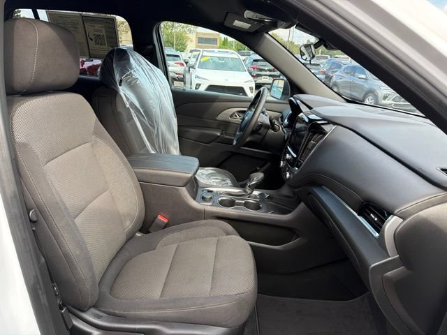 Used 2023 Chevrolet Traverse LT AWD/4WD image 28