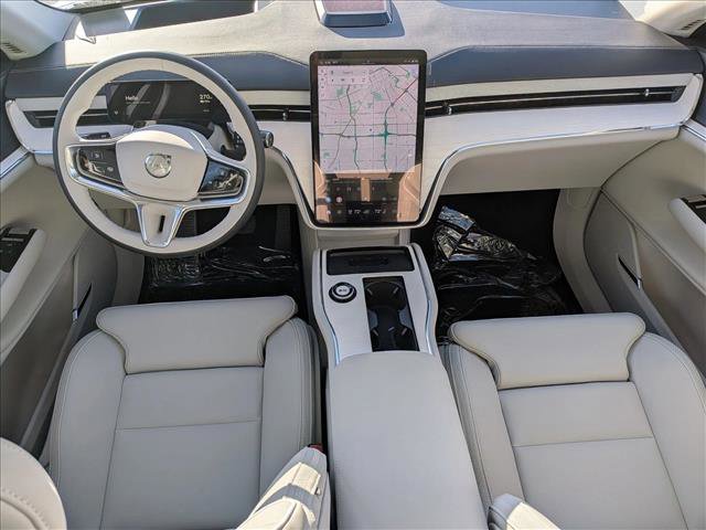 New 2025 Volvo EX90 Plus w/ Protection Package Premier image 15