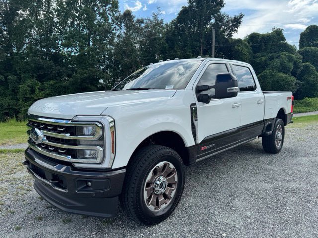 Used 2025 Ford F350 King Ranch AWD/4WD image 3