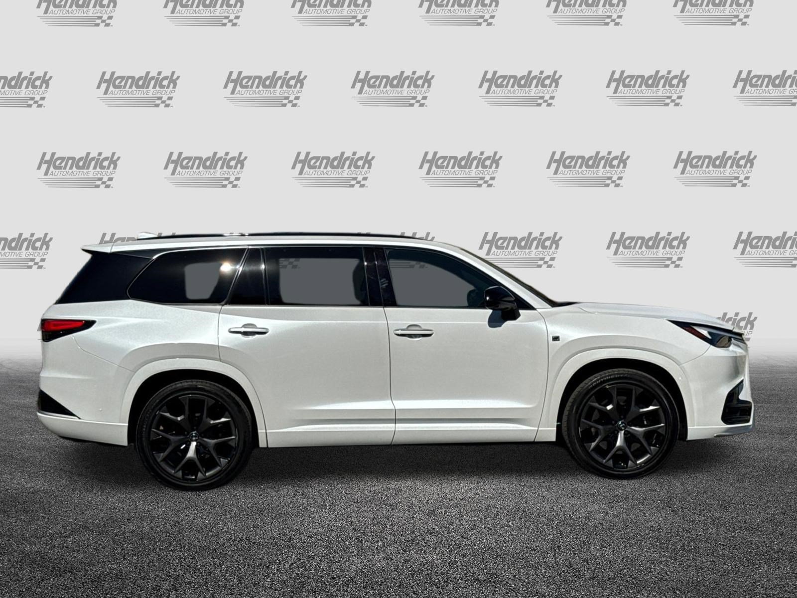 Used 2025 Lexus TX 500h AWD w/ Technology Package image 3