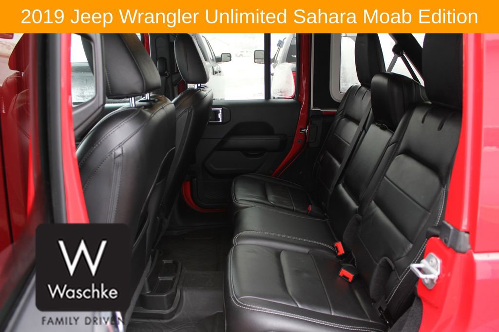 Used 2019 Jeep Wrangler Unlimited Sahara w/ Quick Order Package 24M Moab image 17