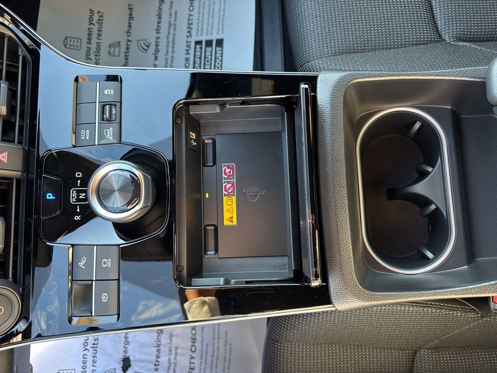 Used 2025 Toyota bZ4X AWD w/ Weather Package image 26