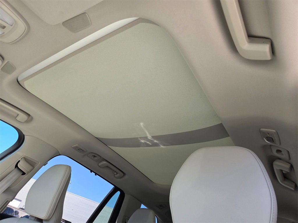 New 2026 Volvo XC90 B6 Ultra image 10