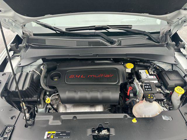 Certified 2022 Jeep Compass Limited image 26