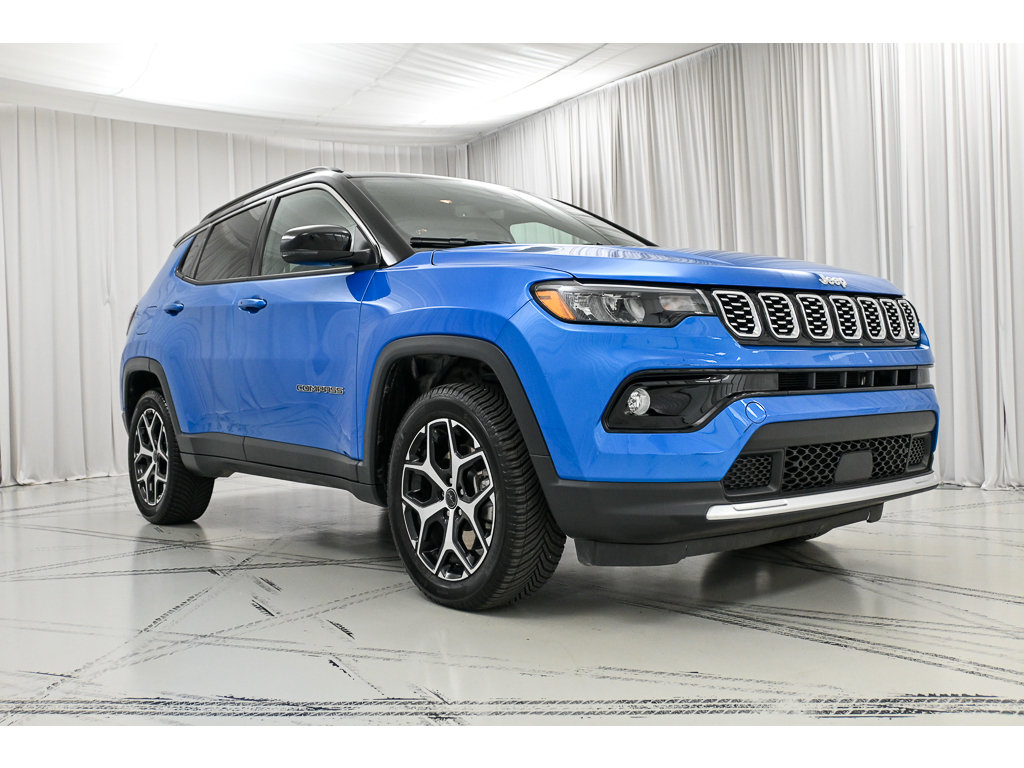 Used 2025 Jeep Compass Limited w/ Sun & Sound Group AWD/4WD image 2