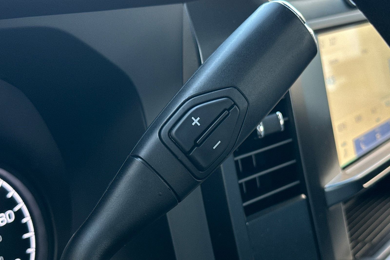 New 2026 Ford F250 XL w/ XL Chrome Package image 19