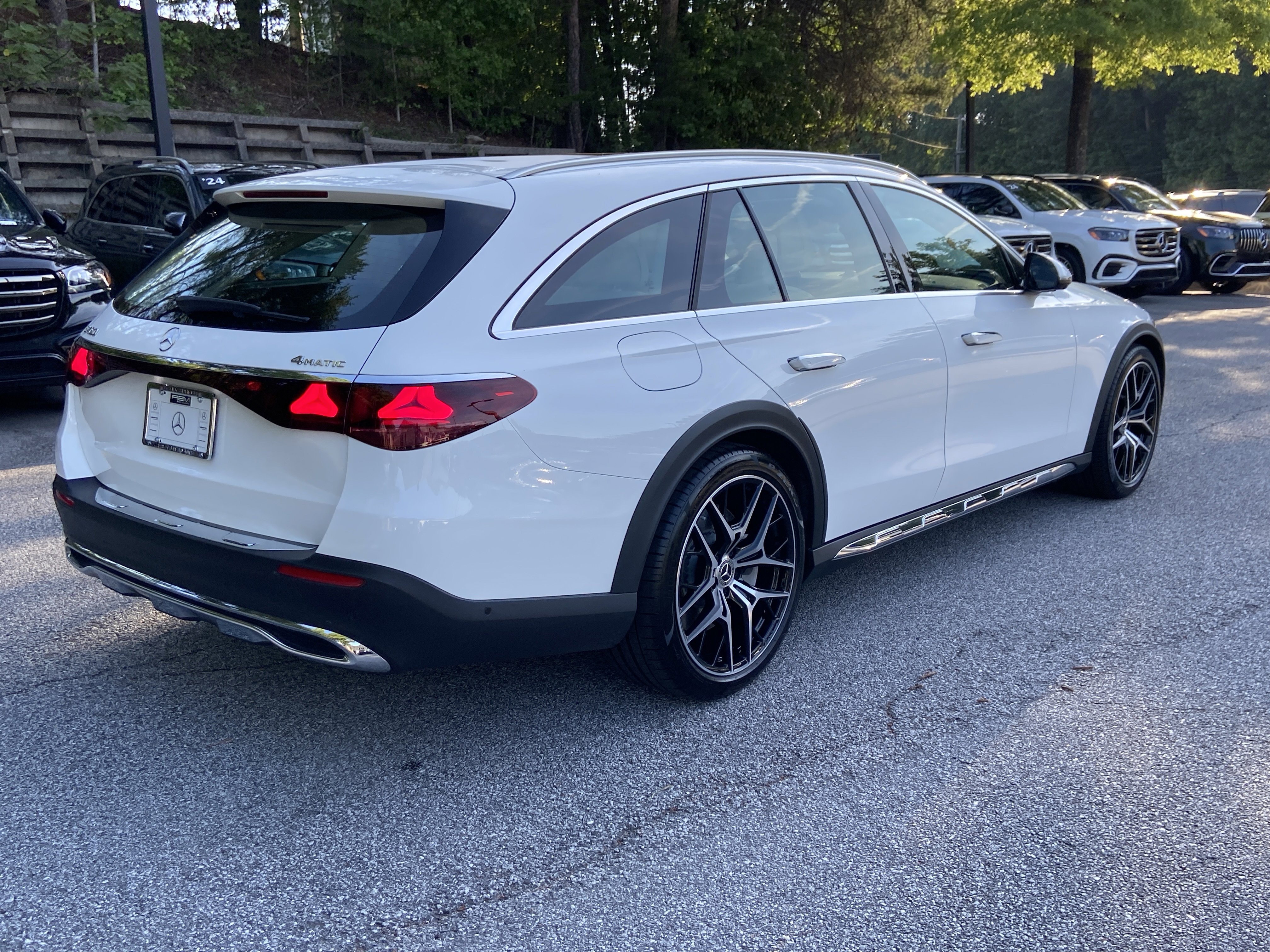 Used 2025 Mercedes-Benz E 450 4MATIC All-Terrain Wagon image 6