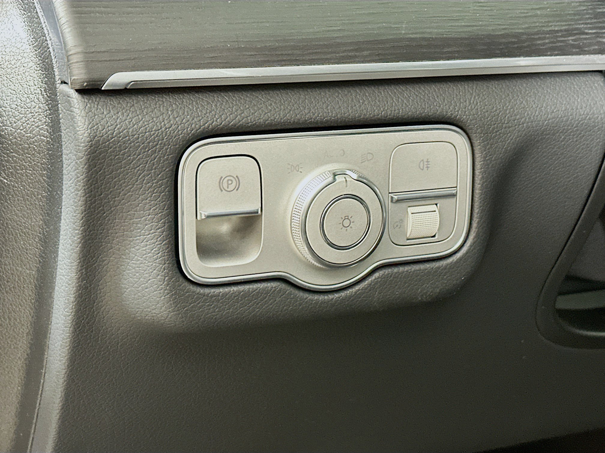 New 2026 Mercedes-Benz GLS 450 4MATIC image 10