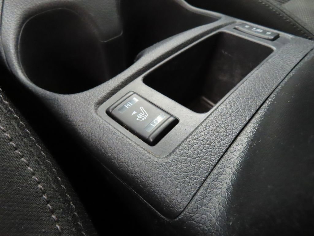 Used 2017 Nissan Rogue Sport SV w/ SV Premium Package AWD/4WD image 54