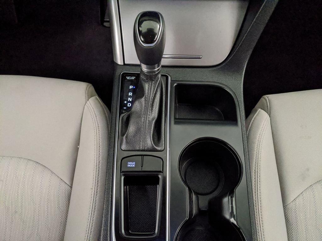 Used 2016 Hyundai Sonata SE image 9