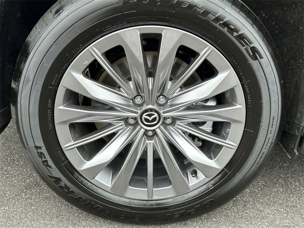 Certified 2025 MAZDA CX-90 3.3 Turbo w/ Preferred Package image 12