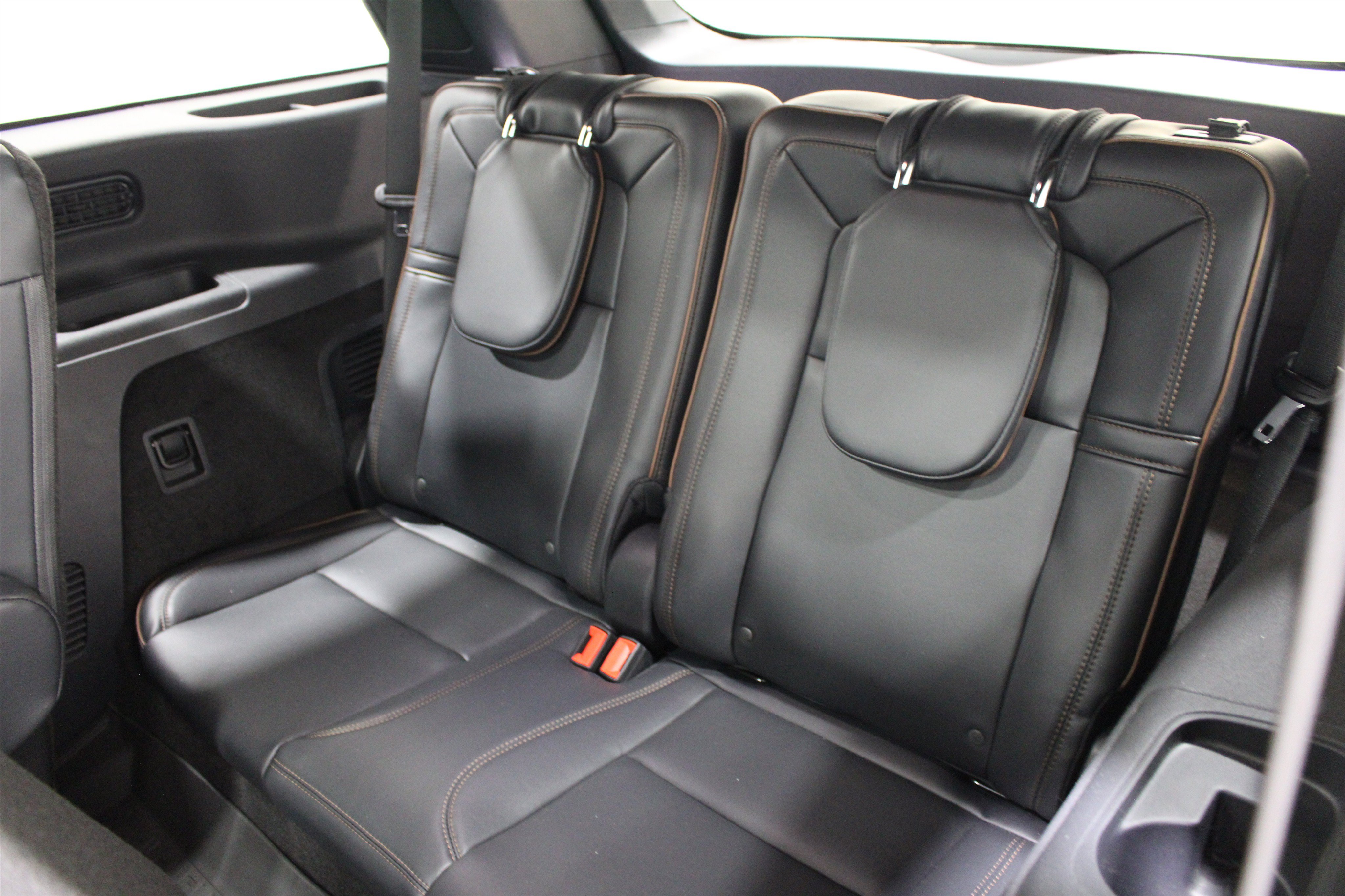 Used 2025 Lincoln Aviator Black Label AWD/4WD image 25