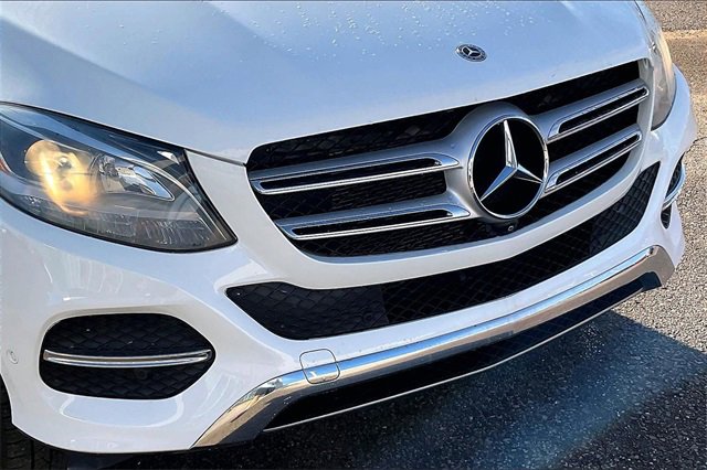Used 2018 Mercedes-Benz GLE 350 w/ Premium 1 Package image 26