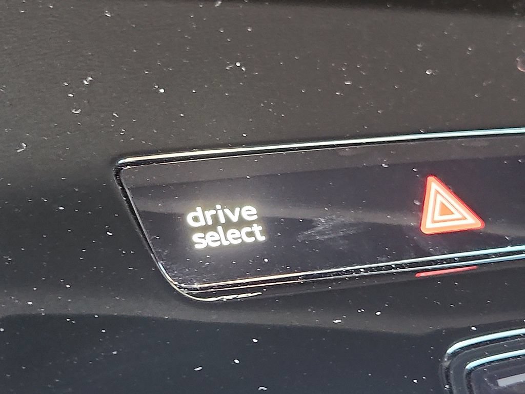 Certified 2025 Audi Q4 e-tron Premium Plus w/ Premium Plus RWD image 25