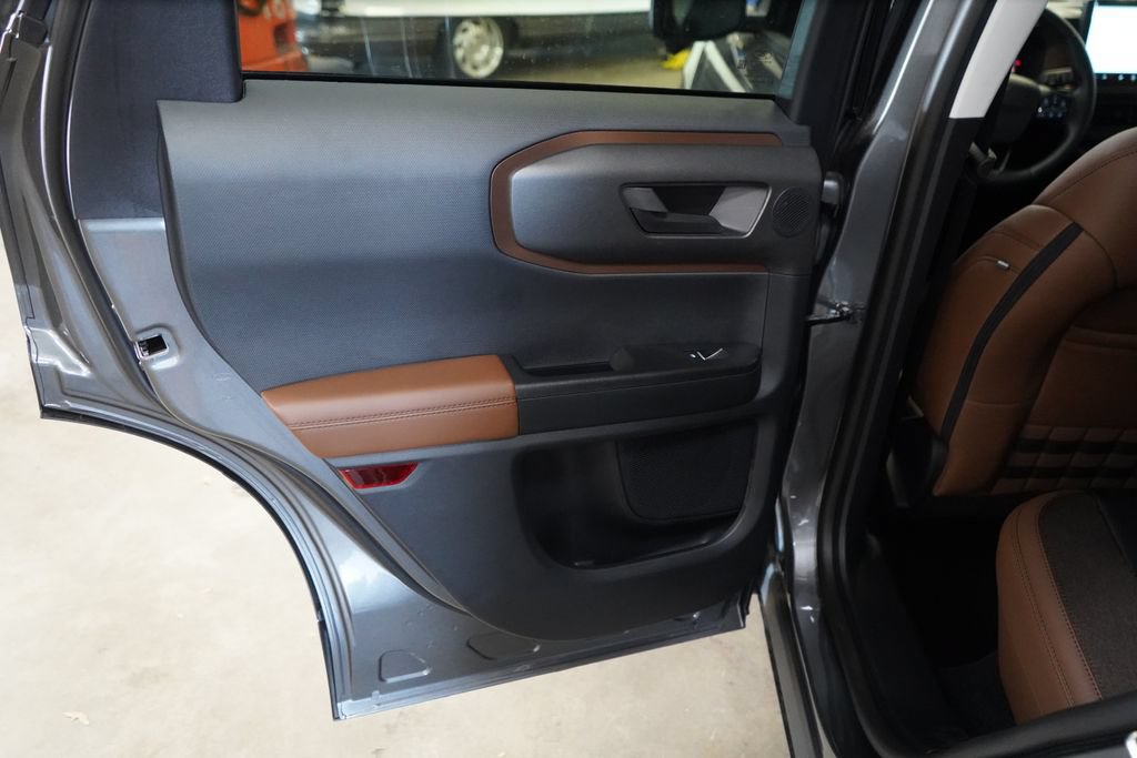New 2026 Ford Bronco Sport Outer Banks w/ Outer Banks Tech Package+ AWD/4WD image 30