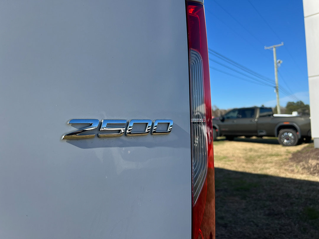 Used 2020 Mercedes-Benz Sprinter 2500 image 5
