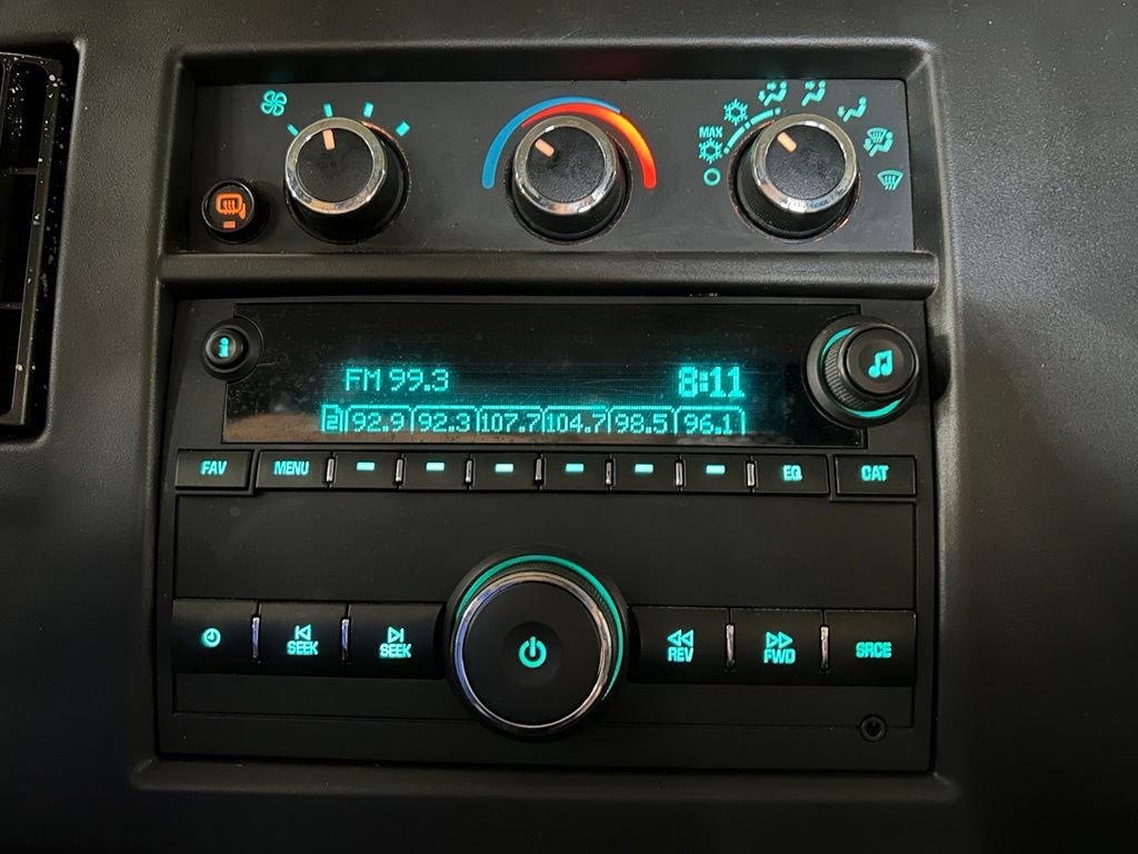 Used 2022 Chevrolet Express 2500 w/ Driver Convenience Package RWD image 22