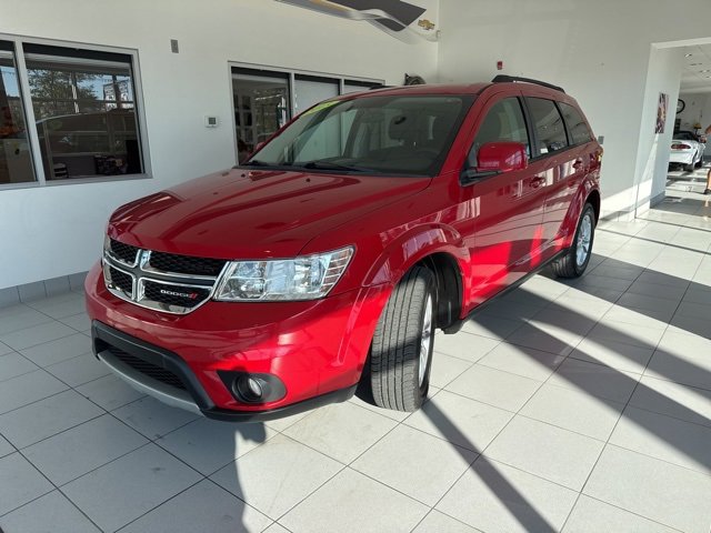 Used 2013 Dodge Journey SXT image 2