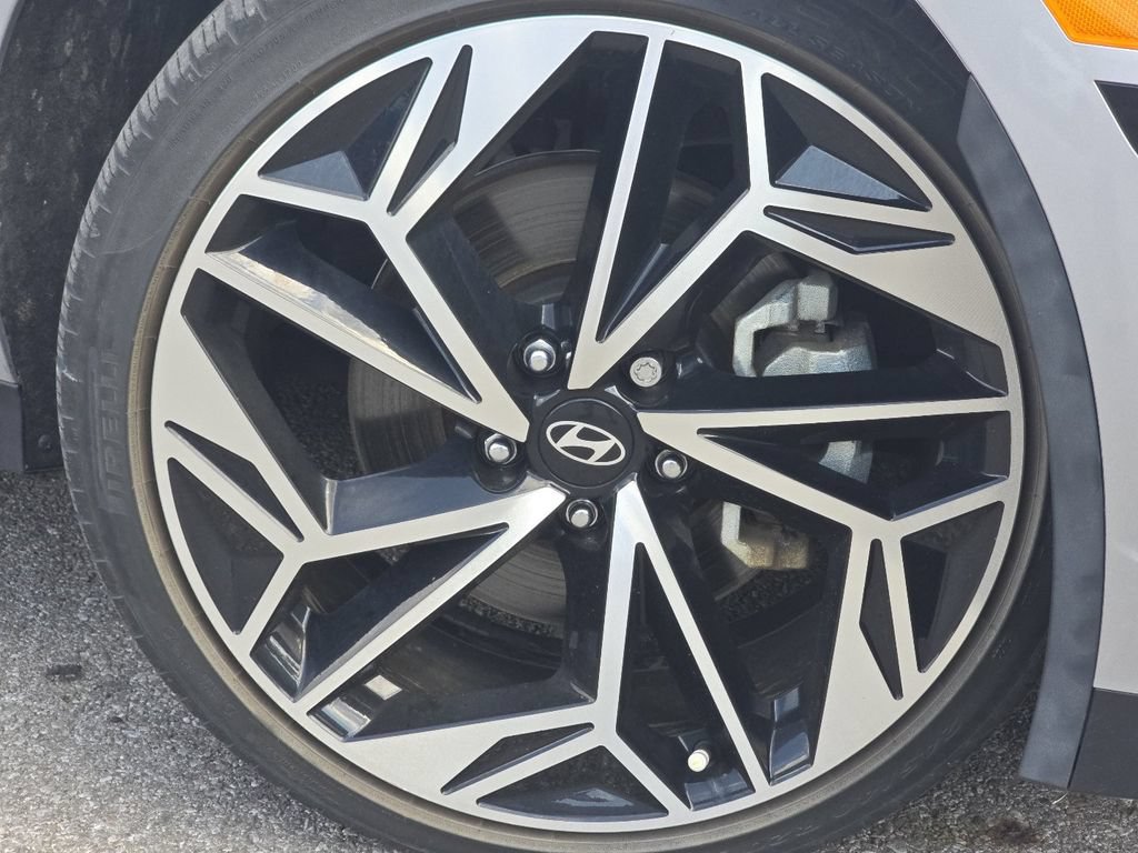 Used 2023 Hyundai Ioniq 6 SEL w/ Cargo Package AWD/4WD image 10