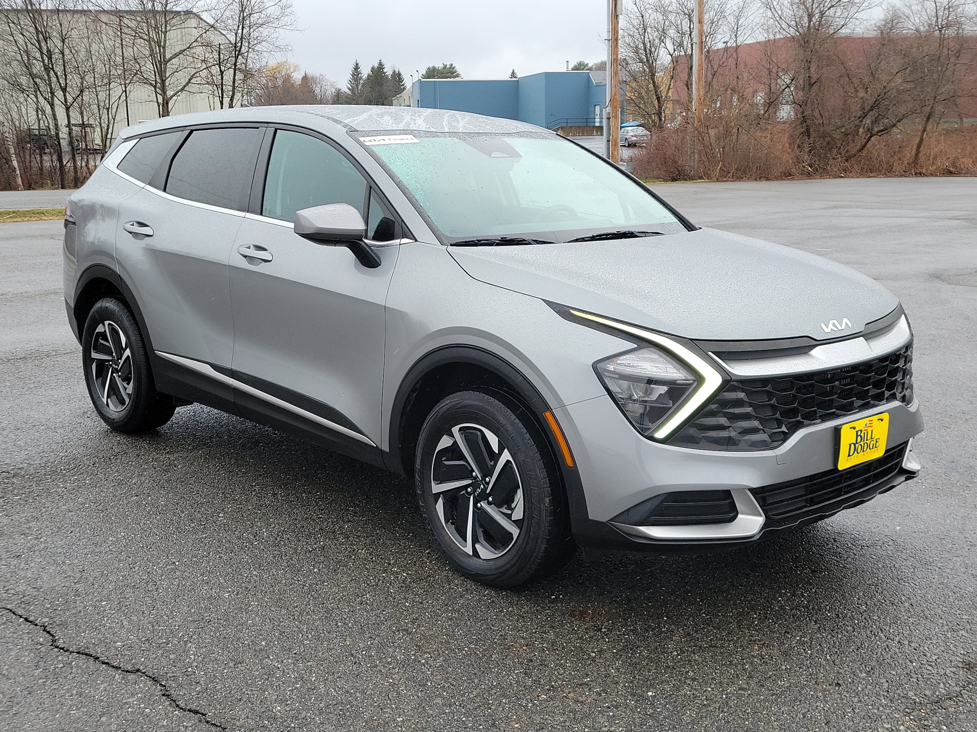 Used 2023 Kia Sportage LX AWD/4WD image 3