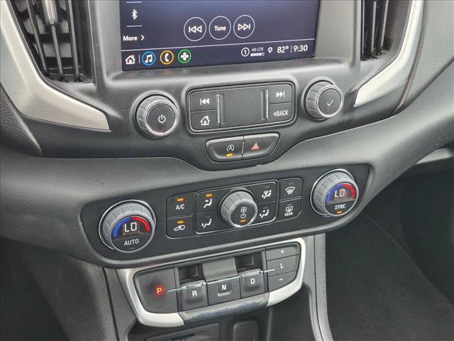 Used 2023 GMC Terrain SLT AWD/4WD image 14