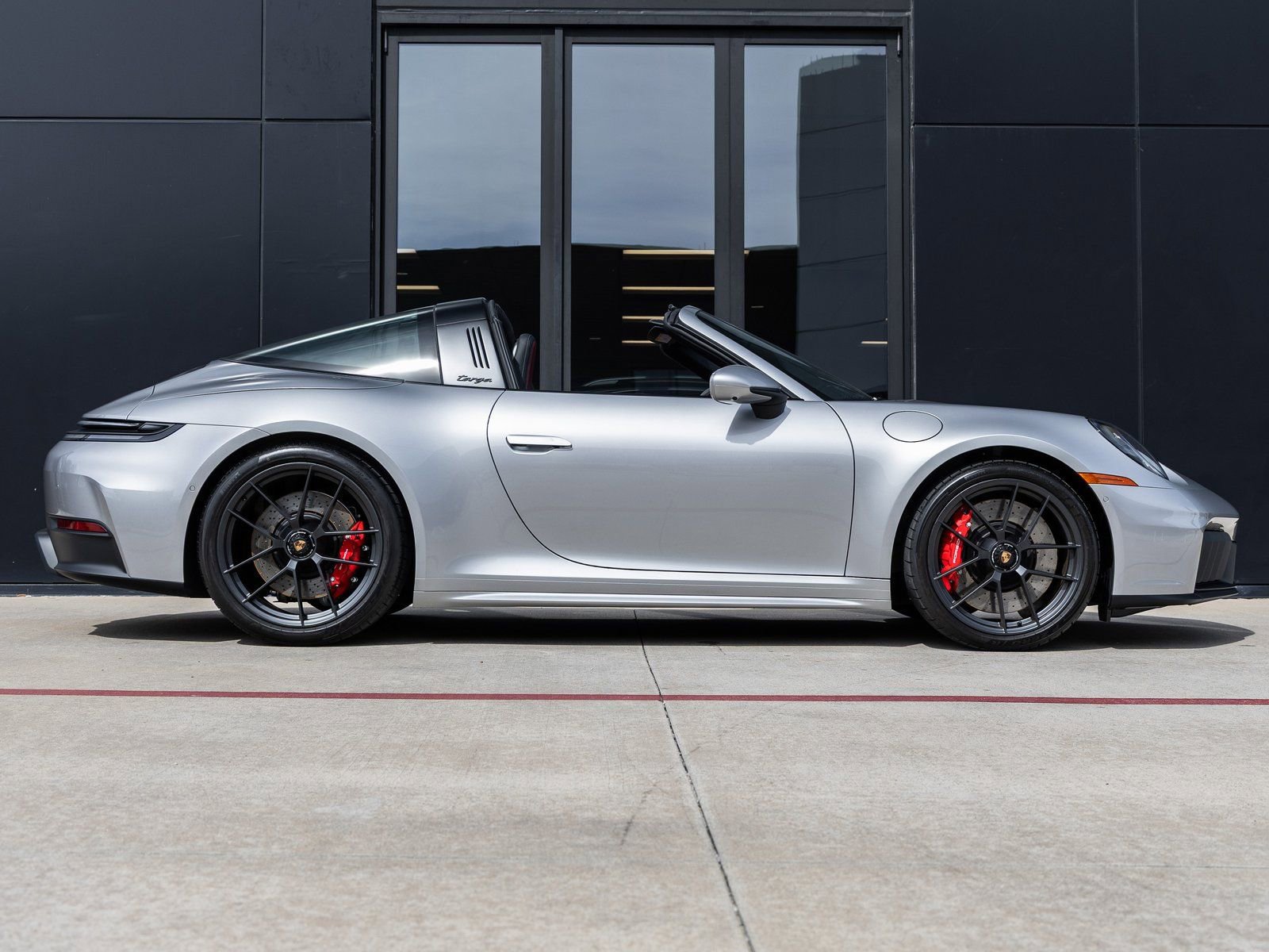 Certified 2026 Porsche 911 Targa 4 GTS image 12