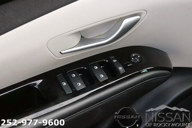 Used 2024 Hyundai Tucson Limited AWD/4WD image 11