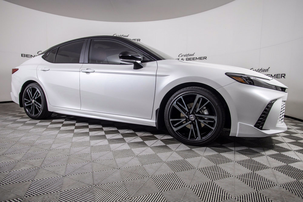 Used 2025 Toyota Camry XSE w/ Premium Package FWD image 2