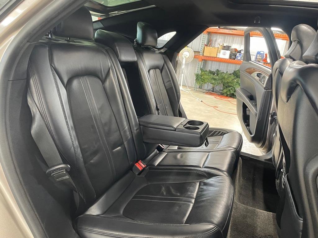 Used 2018 Lincoln MKZ Reserve w/ Technology Package AWD/4WD image 19