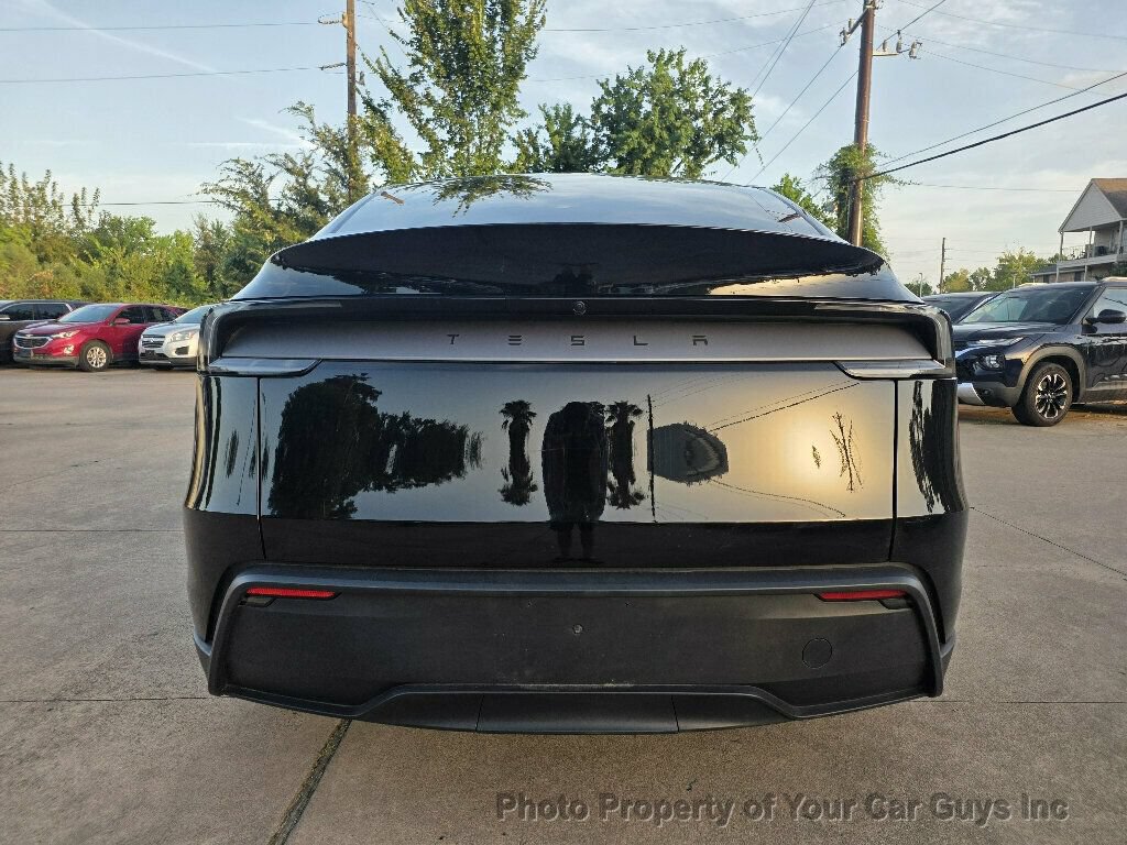 Used 2026 Tesla Model Y Long Range RWD image 15