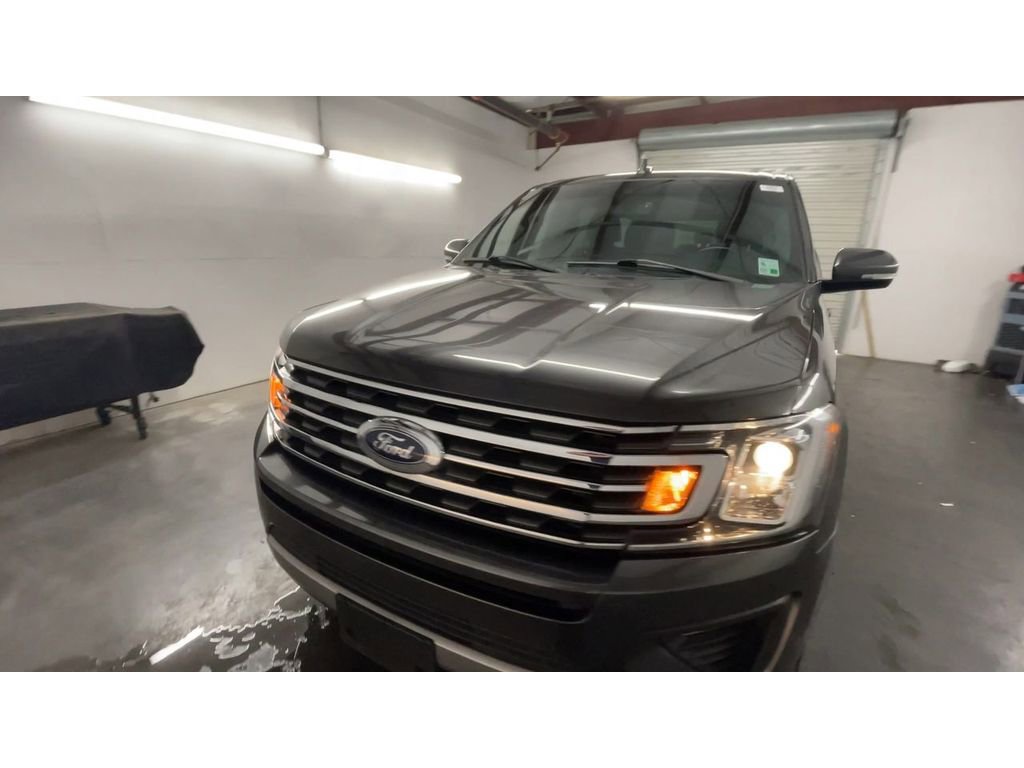 Used 2021 Ford Expedition XLT image 4