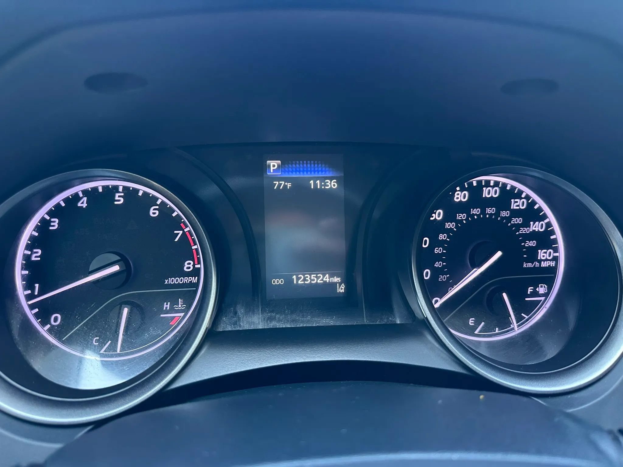 Used 2021 Toyota Camry SE FWD image 23