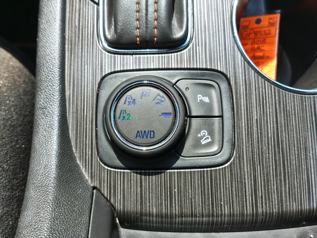Used 2018 GMC Acadia SLE w/ Driver Alert Package I AWD/4WD image 28
