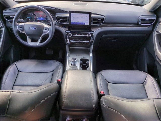 Used 2023 Ford Explorer Limited image 15