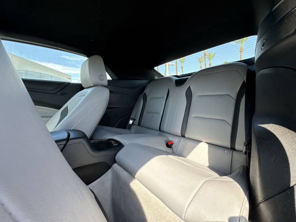 Used 2018 Chevrolet Camaro LT RWD image 26