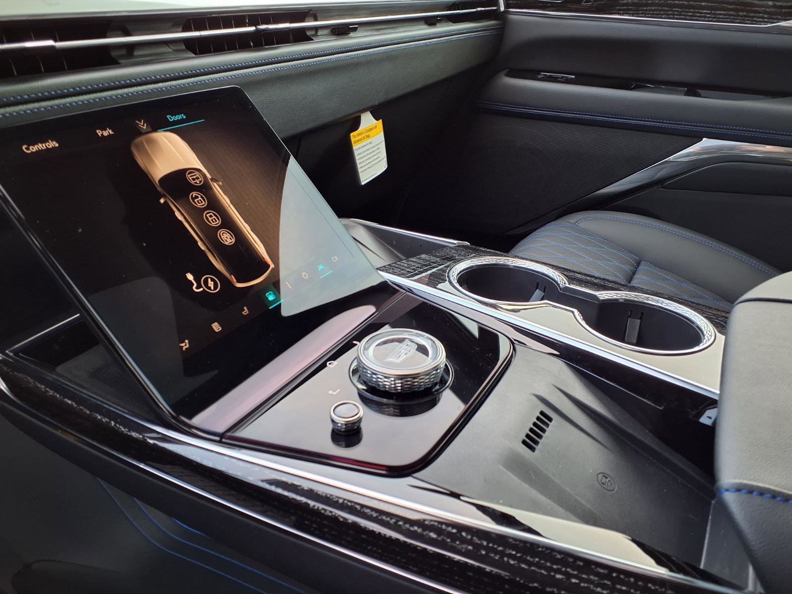 New 2026 Cadillac Escalade IQL Sport 1 w/ LPO, Floor Liner Package image 21